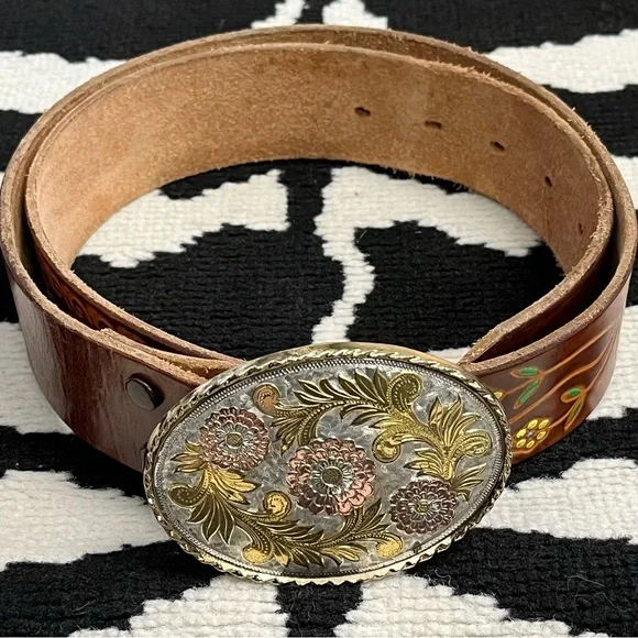 Vintage | Accessories | Vintage Tooled Leather Hand Painted  display picture 3